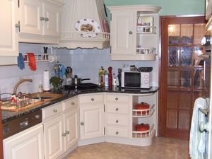 Kitchen - click for photo gallery